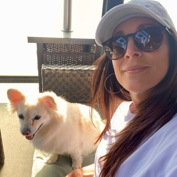 Meet your Posher, Dana - Picture 1 of 1